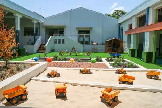 Outdoor learning courtyard at Belmore Montessori Academy