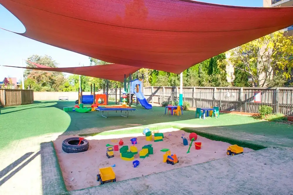 Castle-Hill-Montessori-Academy-Childcare-Centre-1