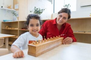 Montessori vs Reggio Emilia: What’s the Difference?
